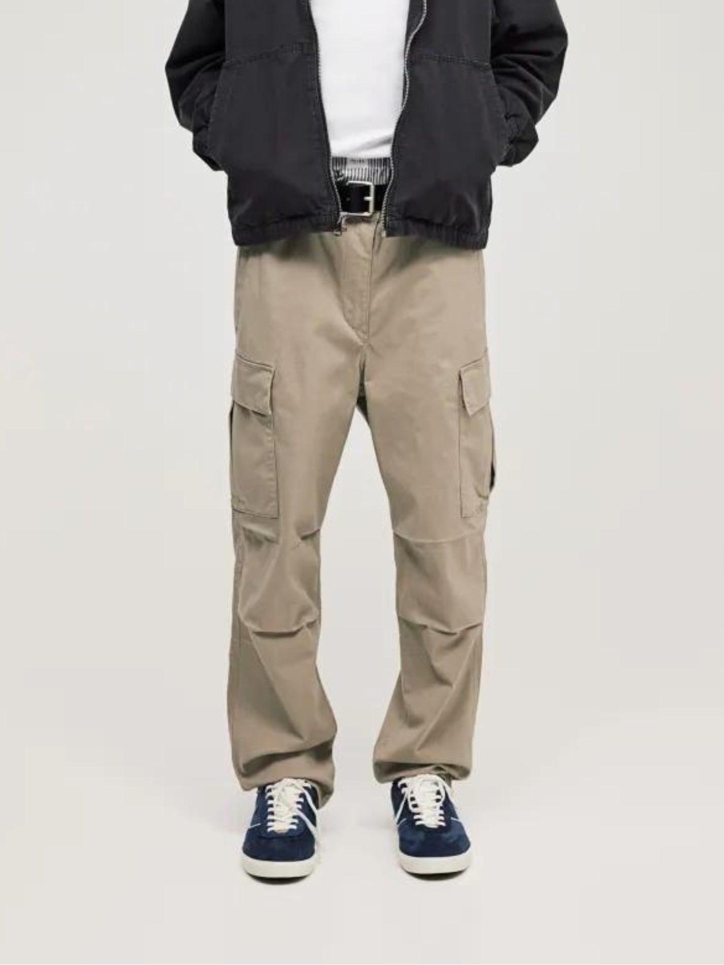 Miniml. Comfy Cargo Pants